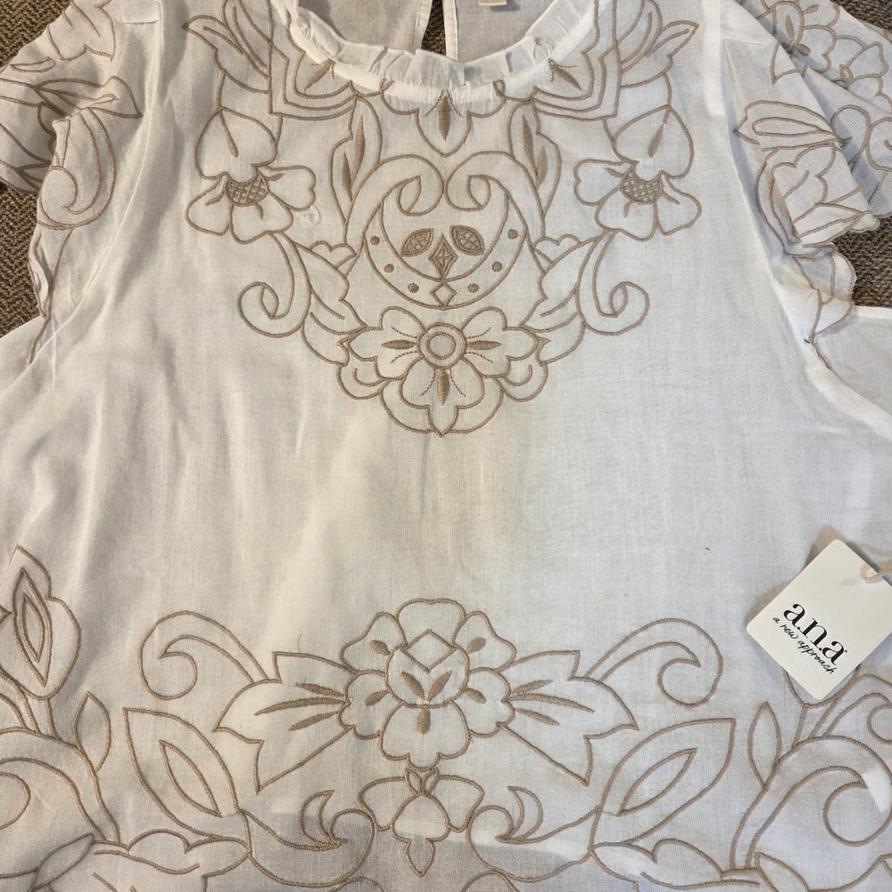 a.n.a White Ruffled Blouse